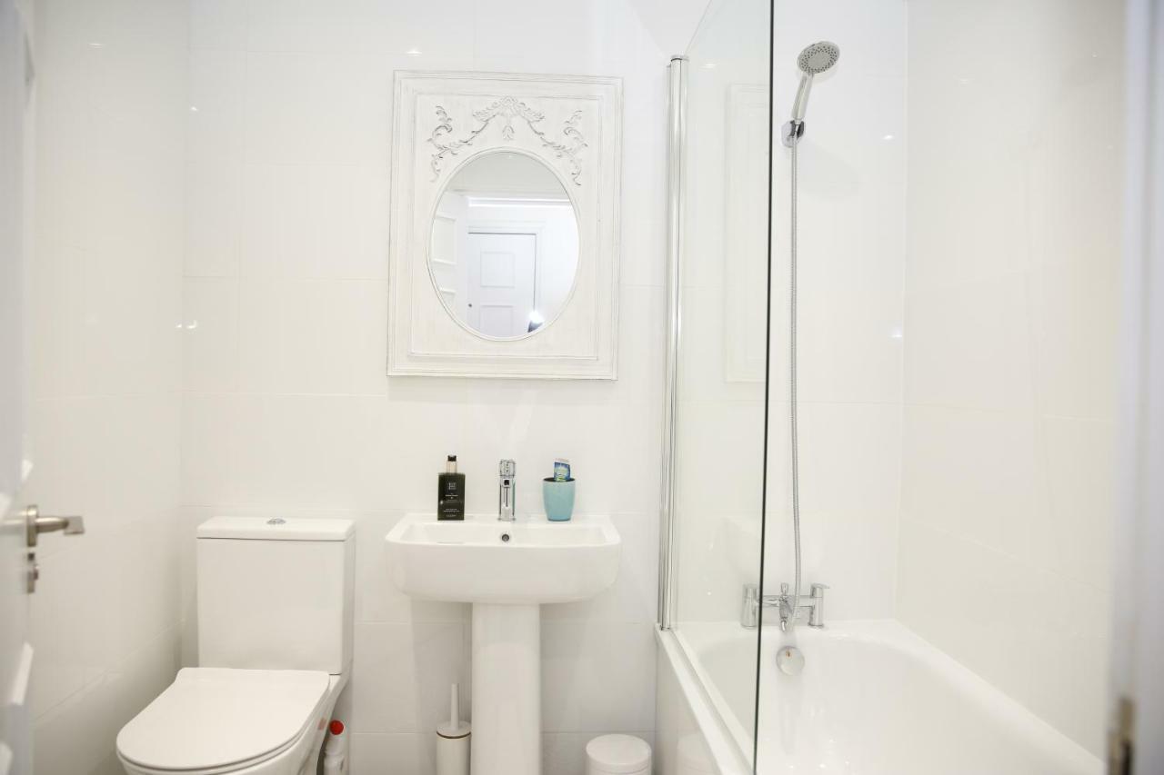 Beautiful One Bedroom Apartment Walking Distance To Paddington And Hyde Park London Exterior photo